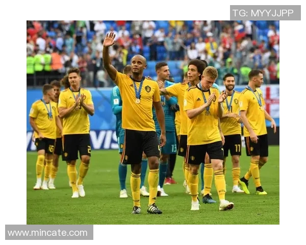 如何绘制足球世界杯的精彩瞬间与标志性元素技巧分享